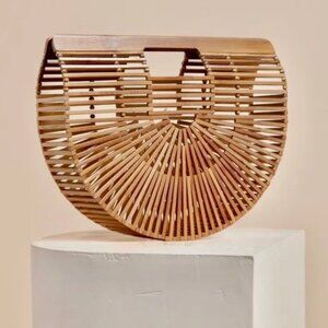 Cult Gaia 〰️  Bamboo Ark Bag